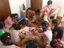 Children from Vidya Sagar participate in an activity.